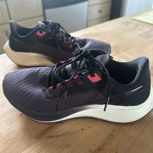 Nike Black and Burgundy Athletic Shoes